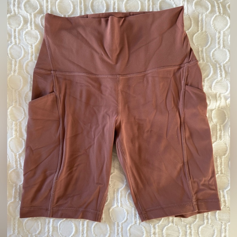 Lululemon align with pockets biker shorts